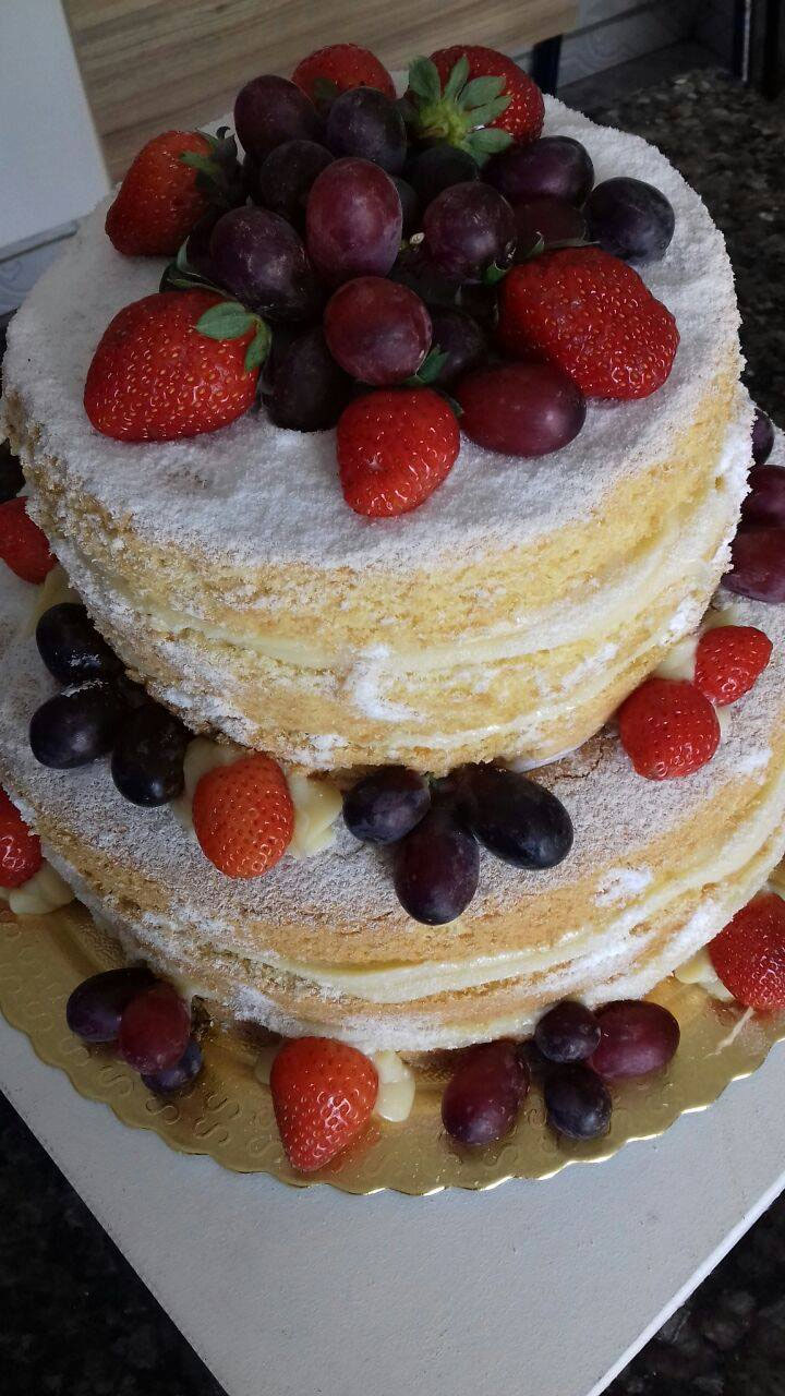 naked cake